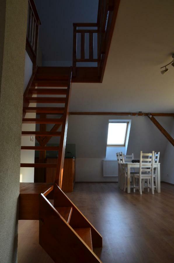 Nocleharna Na Stodole Apartment Zdarky Exterior foto